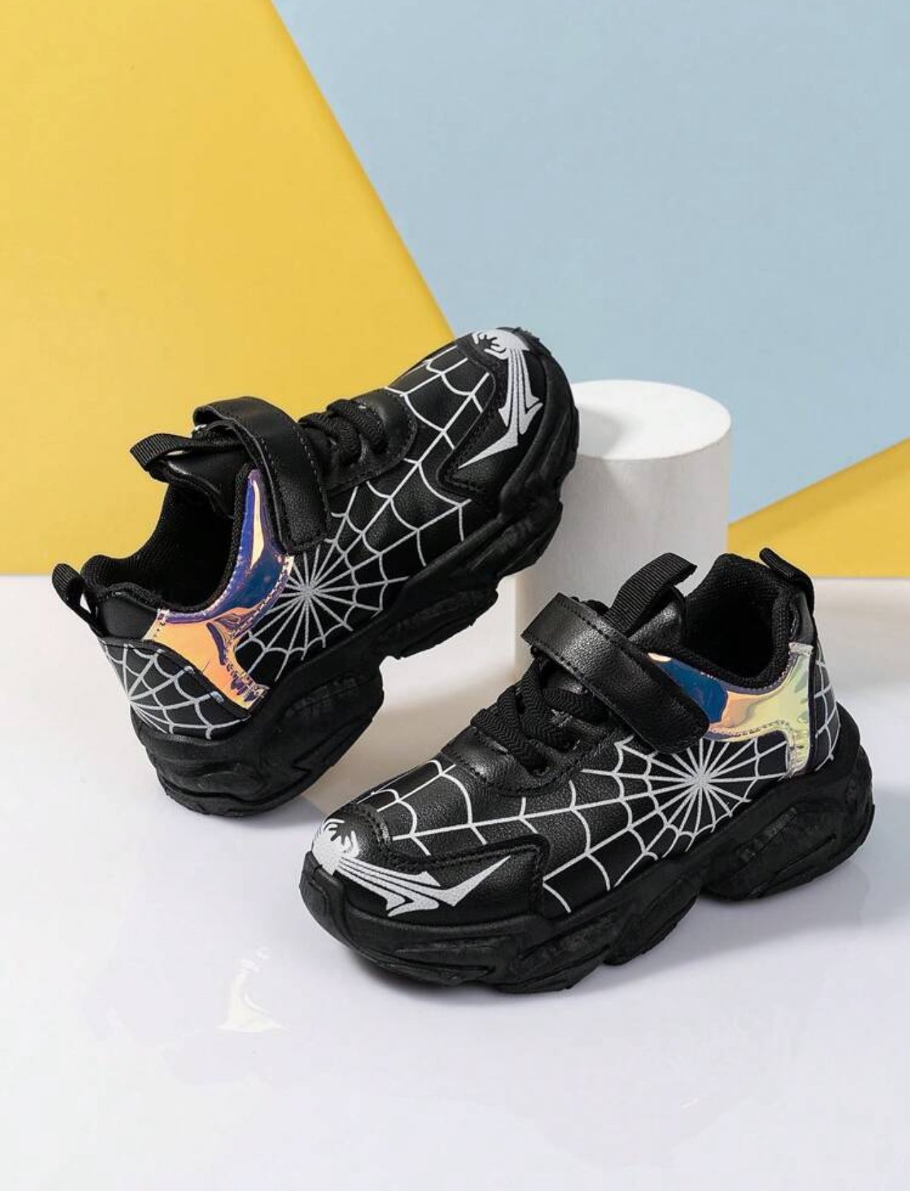Spider Web Hero Sneakers 🕷️🖤 (Blk)